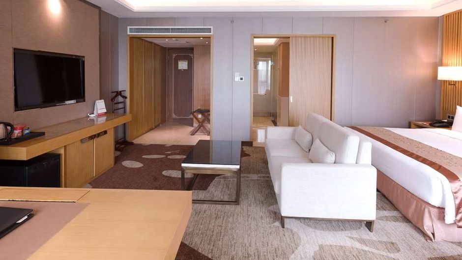 Ramada Plaza by Wyndham Fuzhou South Room