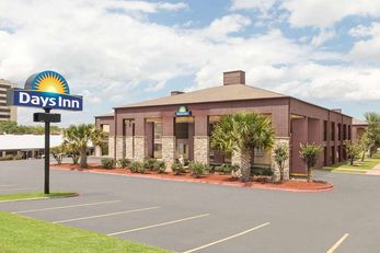 Days Inn University Drive