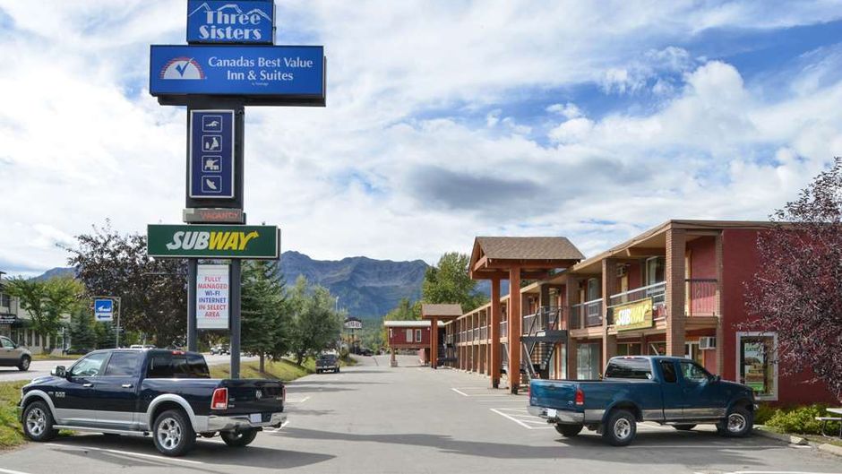 Canadas Best Value Inn & Suites Fernie Exterior