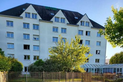 Kyriad Tours-Joue Les Tours