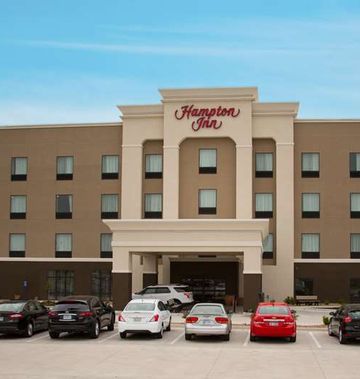Hampton Inn McPherson