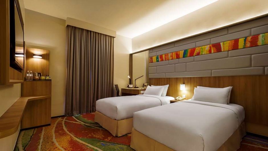 Eastin Hotel Penang Room