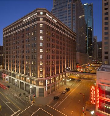 Embassy Suites Minneapolis Downtown
