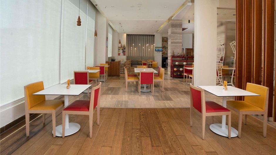 Ibis Kochi City Centre Restaurant