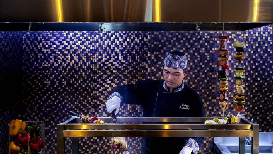 Grand Mercure Yogyakarta Adi Sucipto Restaurant