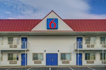 Motel 6 Baker City