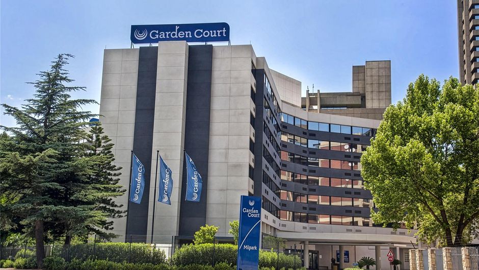 Garden Court Milpark Exterior