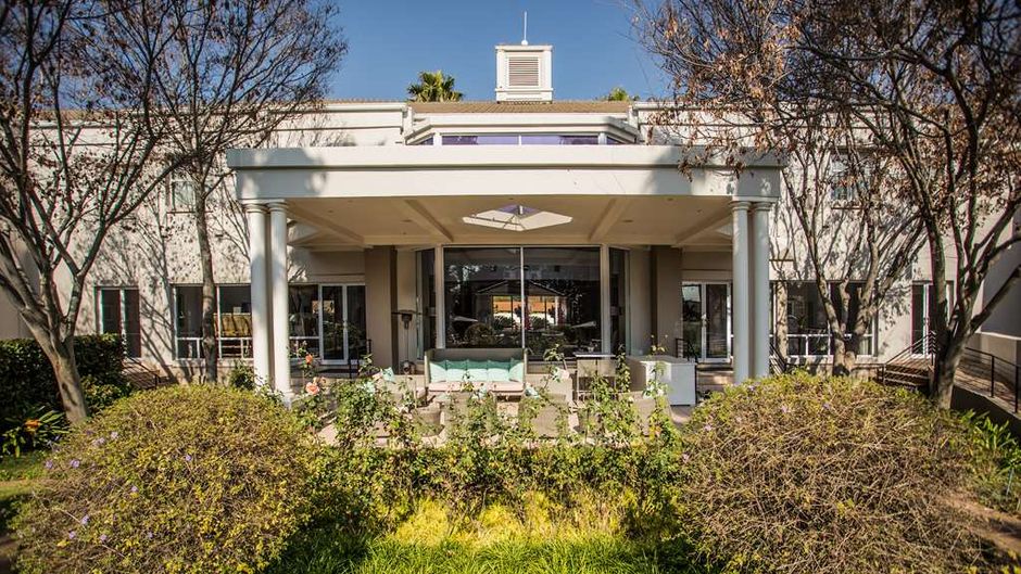 Garden Court Morningside Sandton Exterior
