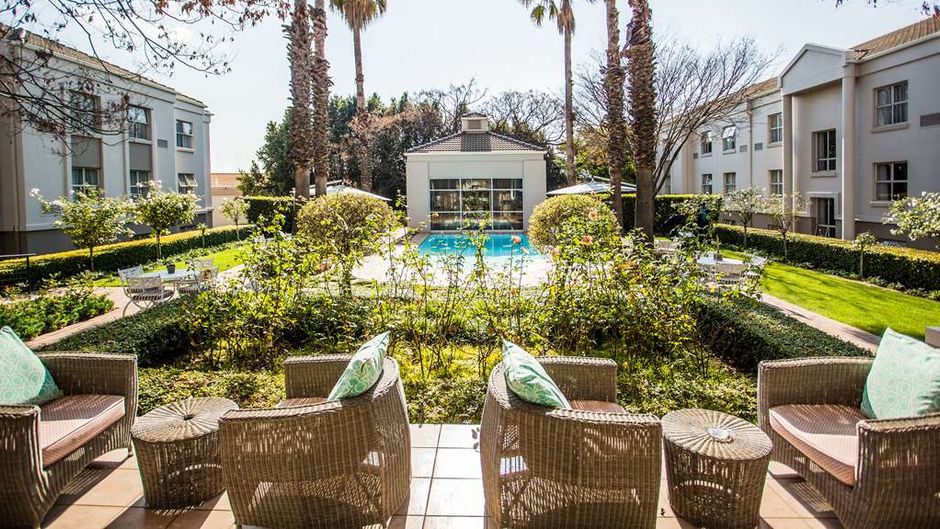 Garden Court Morningside Sandton Pool