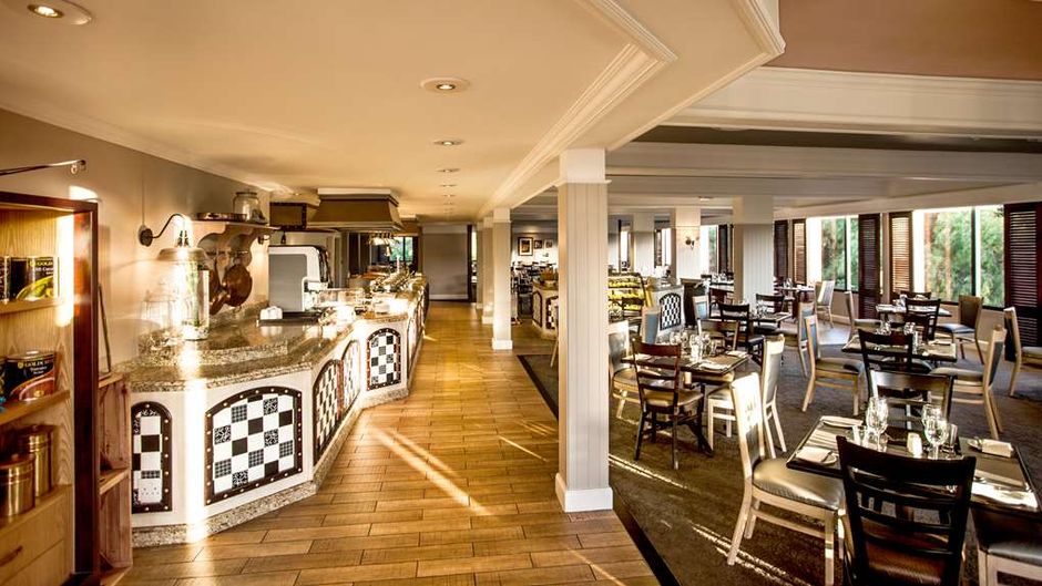 Riverside Sun Restaurant