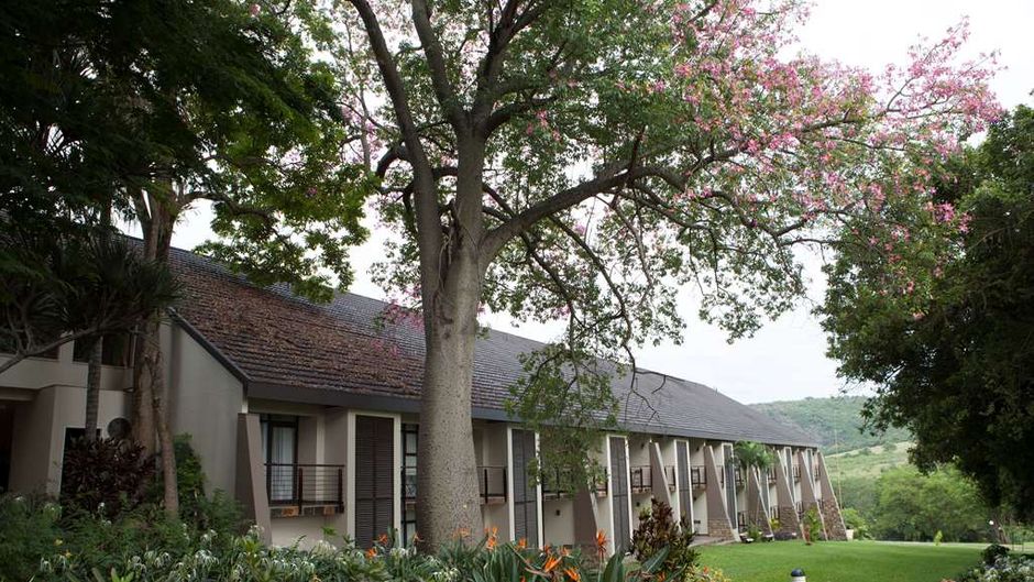 Sabi River Sun Resort Exterior