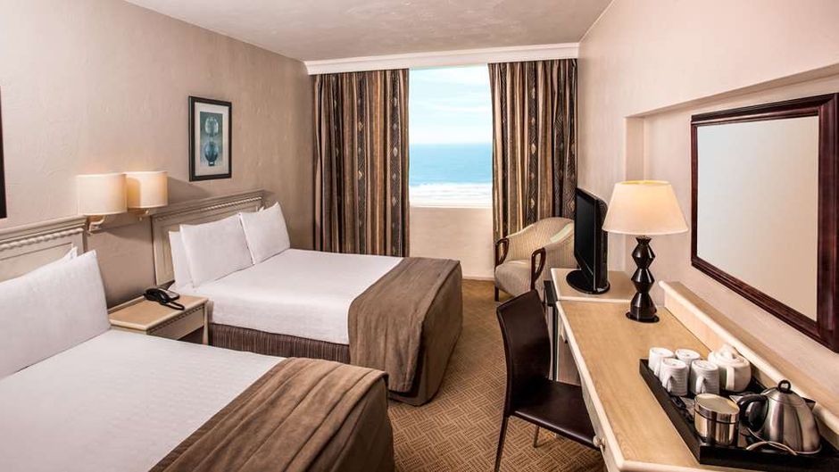 Southern Sun Elangeni & Maharani Room