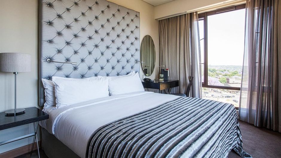 Southern Sun Hyde Park Sandton Suite