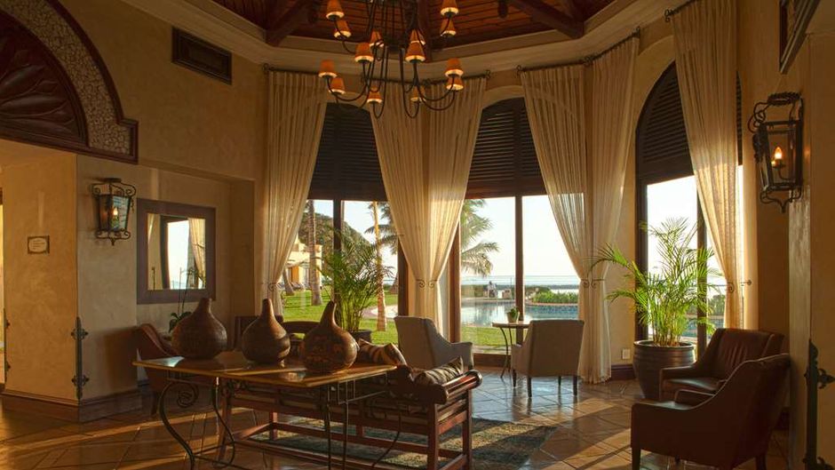 Southern Sun Maputo Lobby