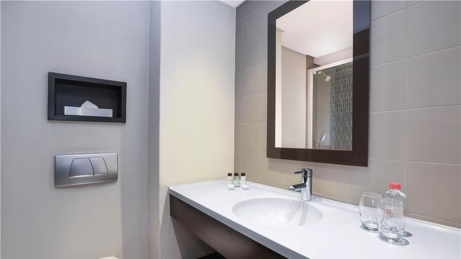 Southern Sun Newlands Room