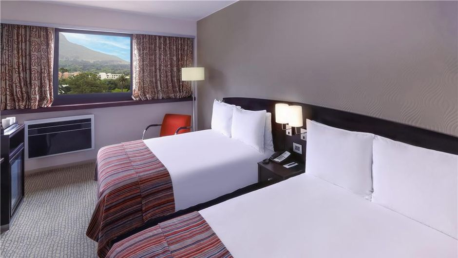 Southern Sun Newlands Room