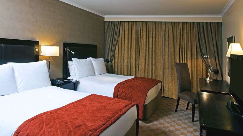 Southern Sun OR Tambo International Arpt Room