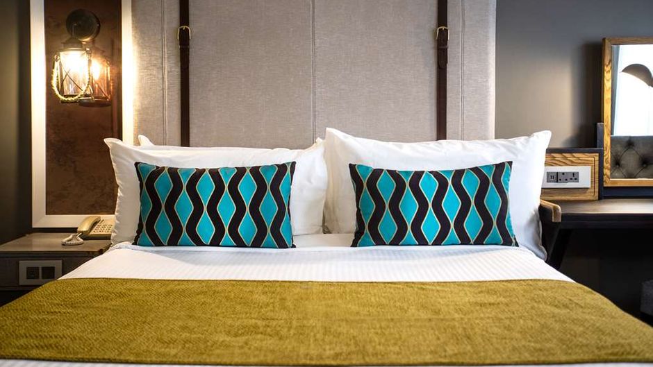 Southern Sun Ridgeway Room