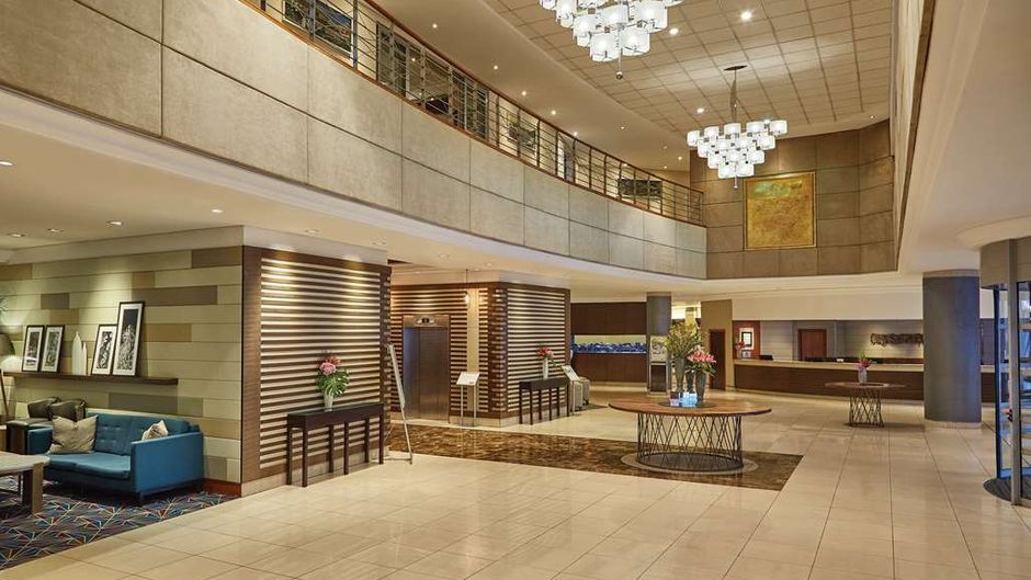 Southern Sun Waterfront Cape Town Lobby