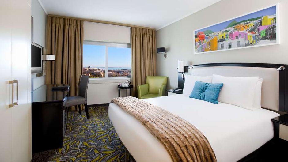 Southern Sun Waterfront Cape Town Room