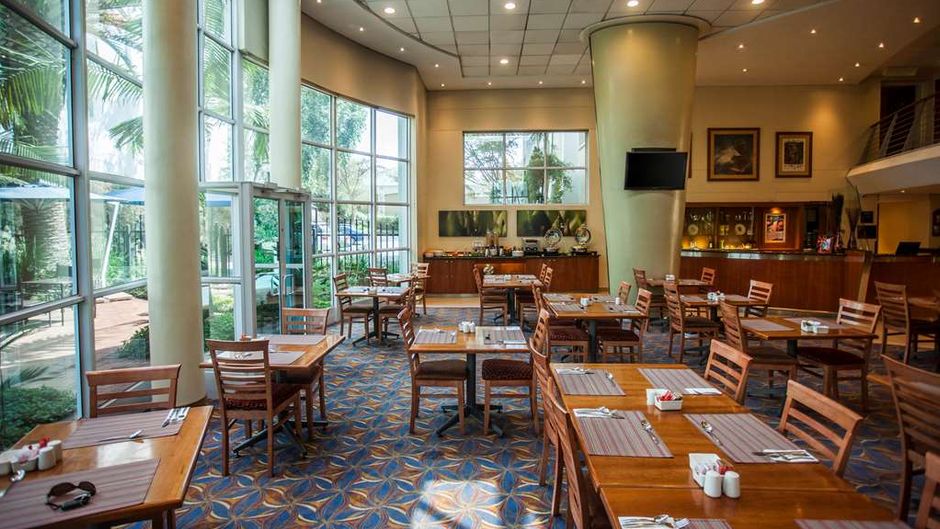StayEasy Pretoria Restaurant