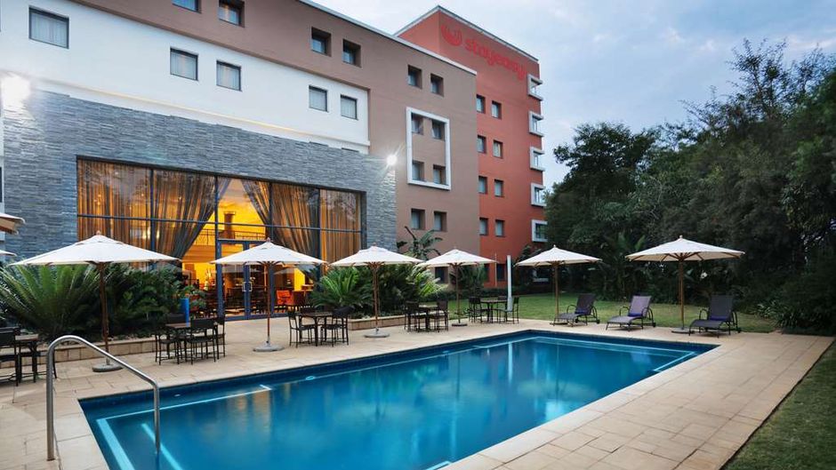 StayEasy Rustenburg Exterior