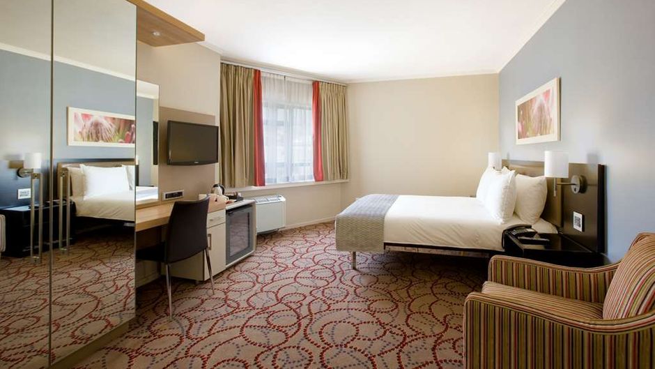 SunSquare Cape Town Gardens Room