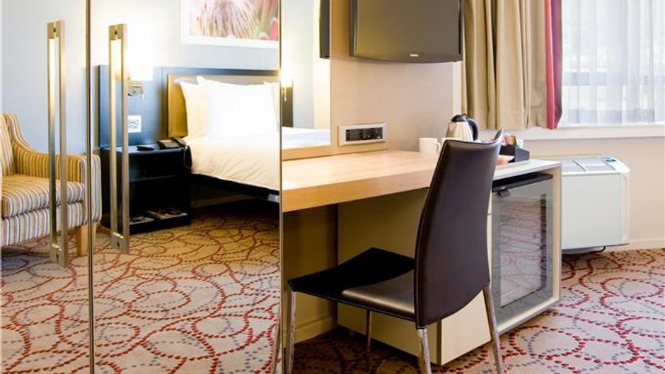 SunSquare Cape Town Gardens Room
