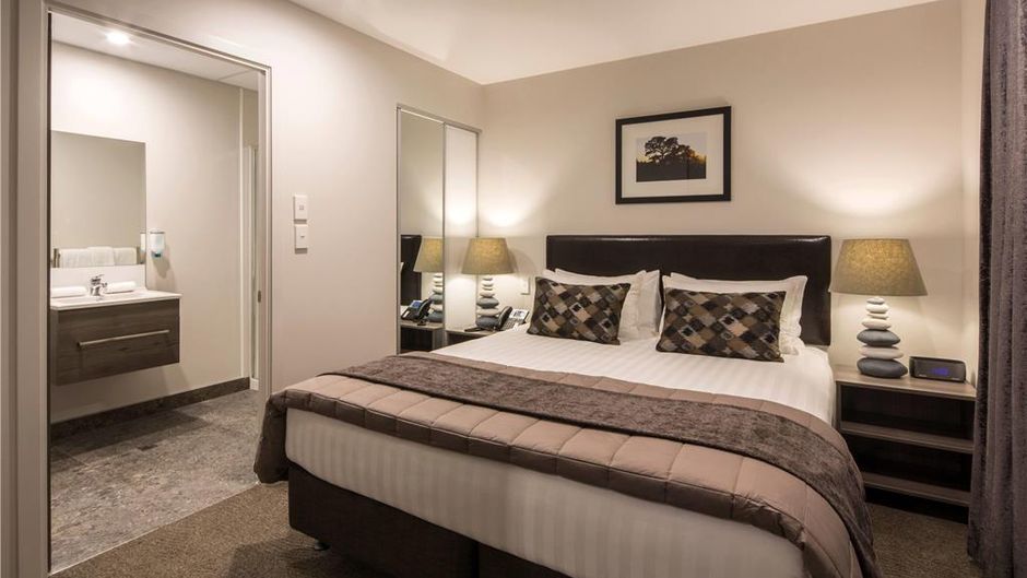 Ramada Hotel & Suites Remarkables Park Suite