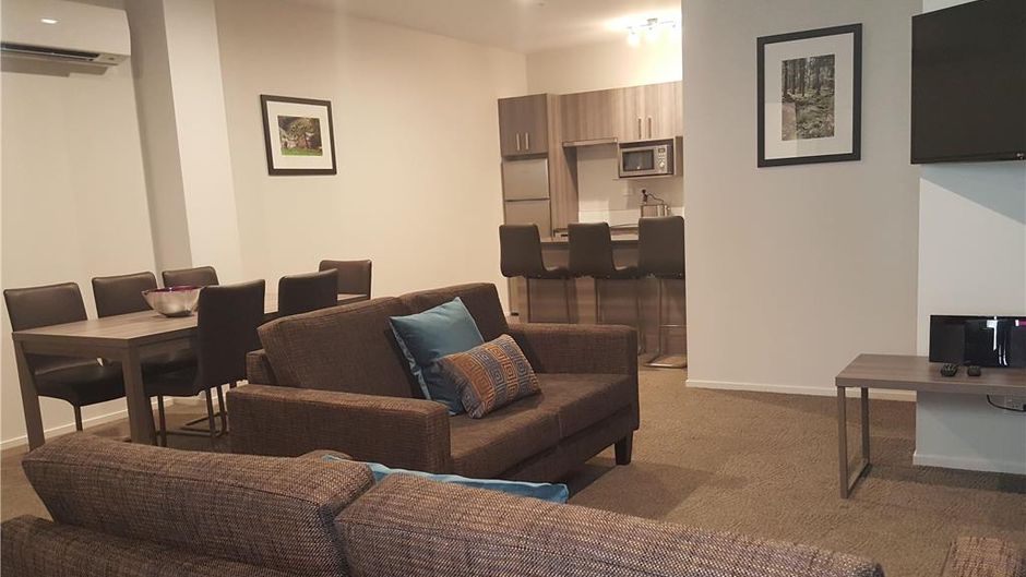 Ramada Hotel & Suites Remarkables Park Suite