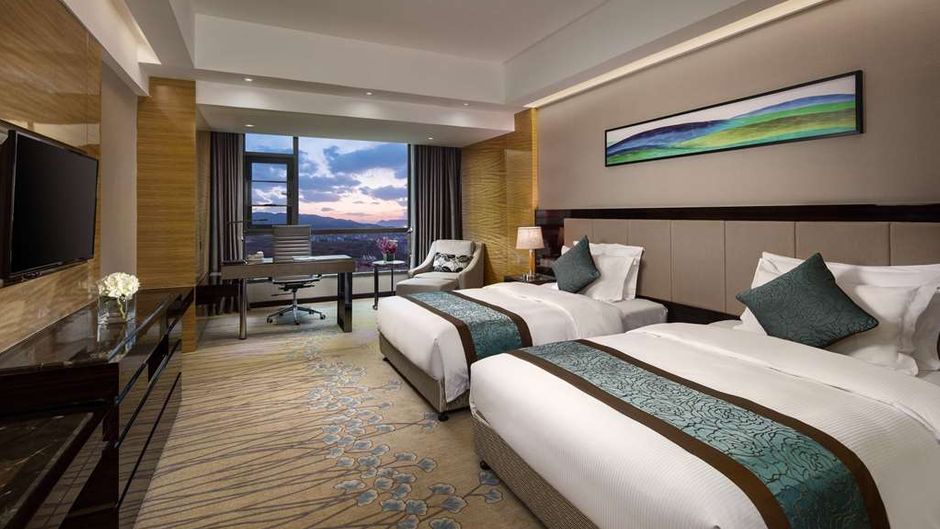 Ramada Huize Room
