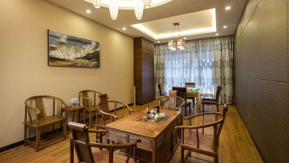 Ramada Huize Restaurant