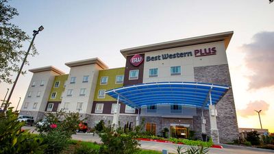 Best Western Plus Pasadena Inn & Suites