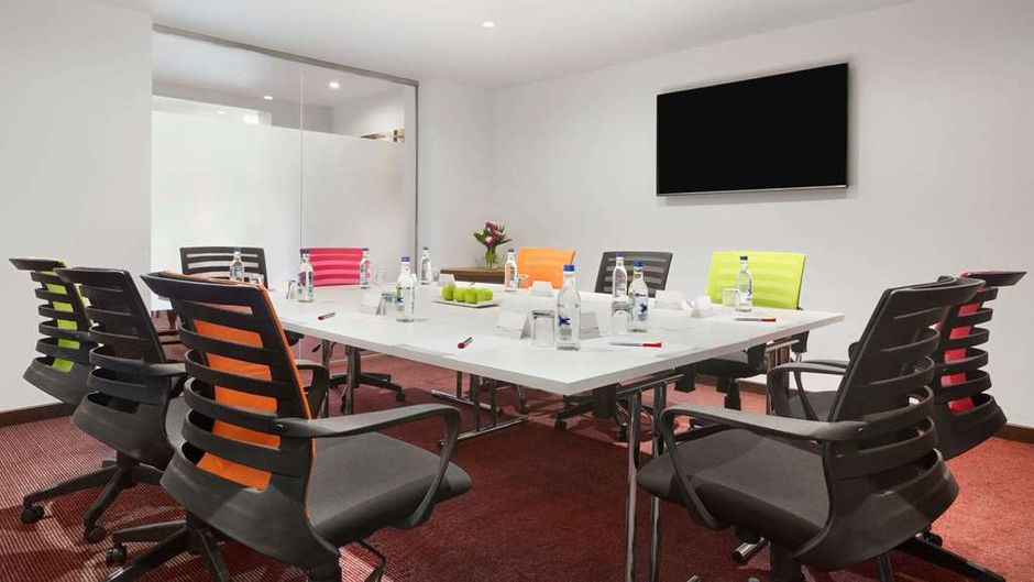 Ramada Milton Keynes East M1 Meeting
