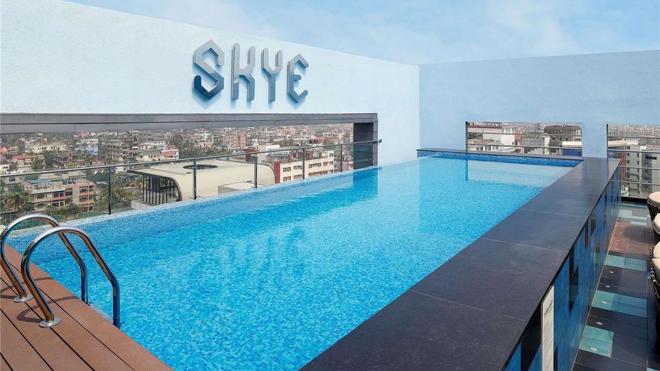 Novotel Guwahati GS Road Pool