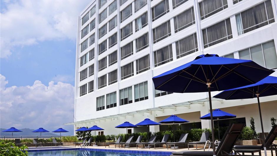Novotel Perak Taiping Pool