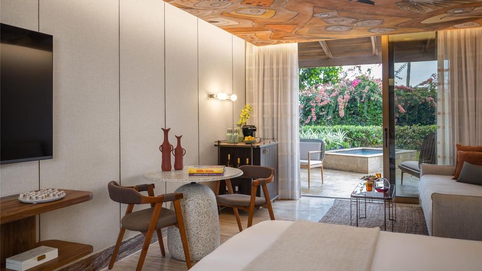 Dan Accadia, Herzliya on Sea Room