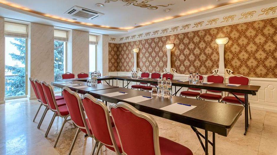 President Hotel Meeting