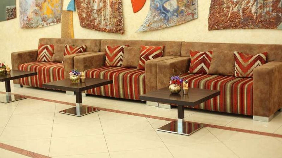 Nadiya Hotel Lobby
