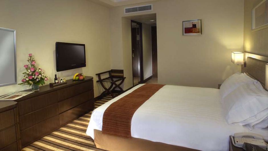 Metropark Hotel Kowloon Room