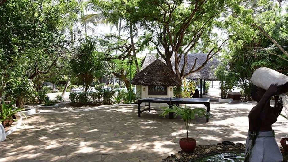 Baobab Sea Lodge Exterior