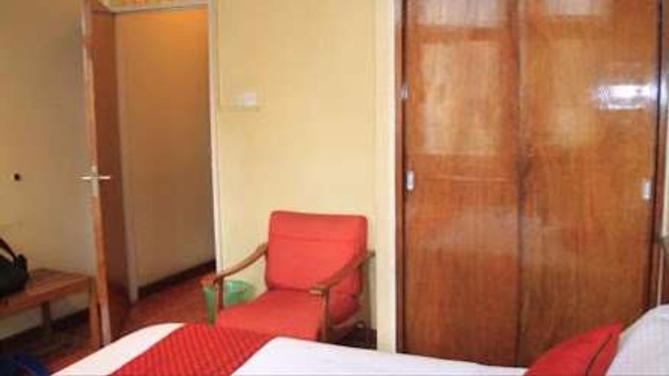 Hotel Ambassadeur Kenya Room