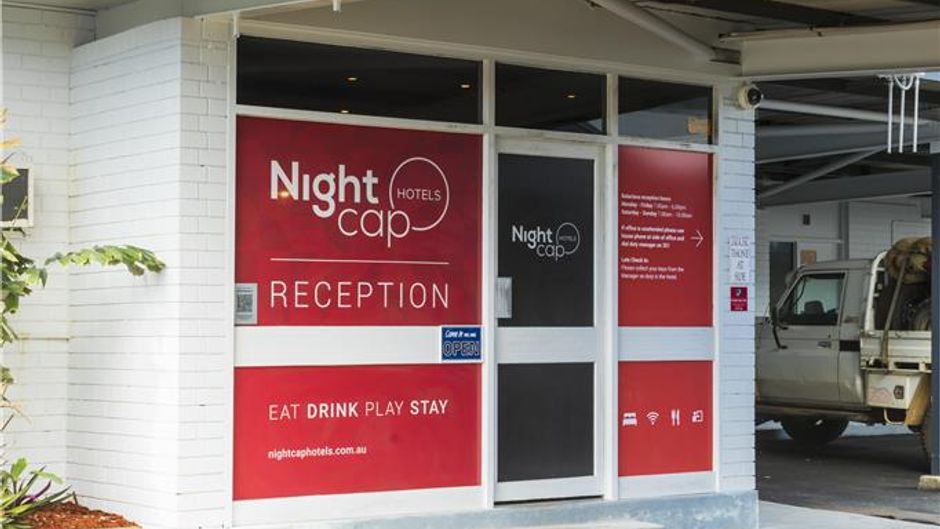 NIghtcap at Balaclava Hotel Exterior