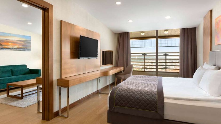 Ramada Bursa Cekirge Room