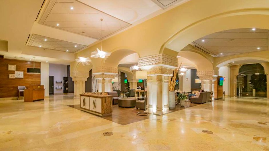 Hotel Lucerna Culiacan Lobby