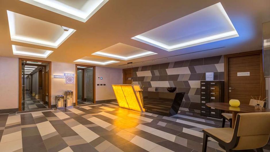 Golden Tulip Bayrampasa Istanbul Lobby