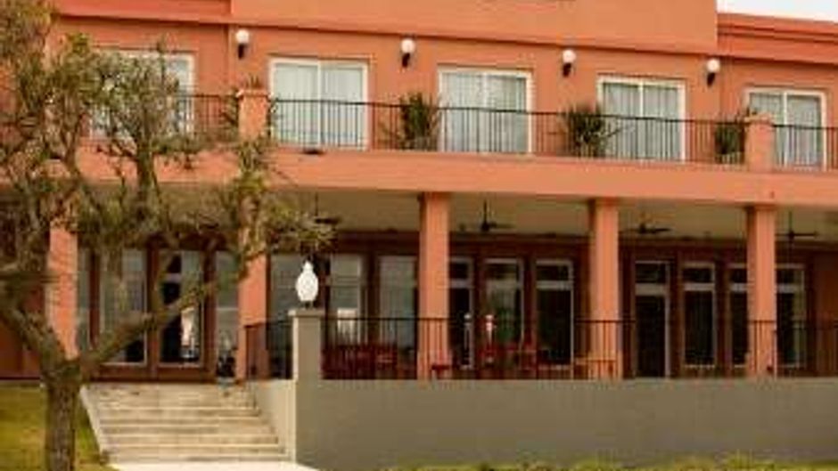 Howard Johnson Chascomus Hotel Exterior