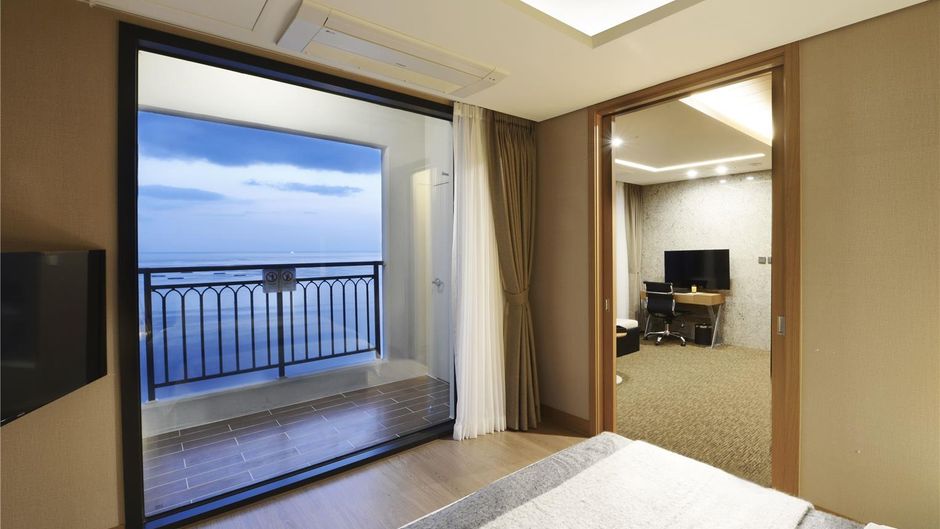 Ramada Gangwon Sokcho Room