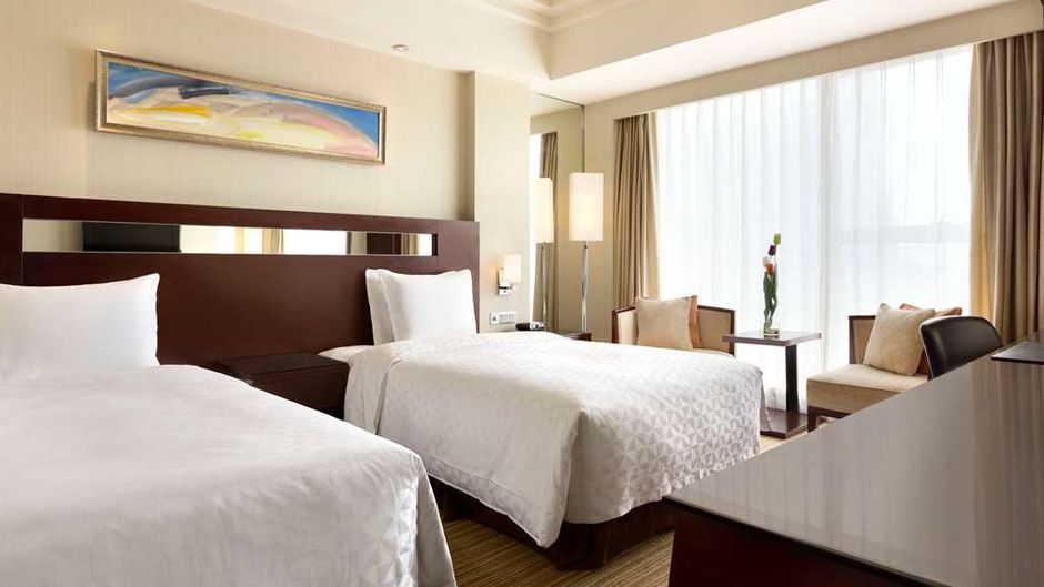 Ramada Plaza Hotel Lianyungang Room