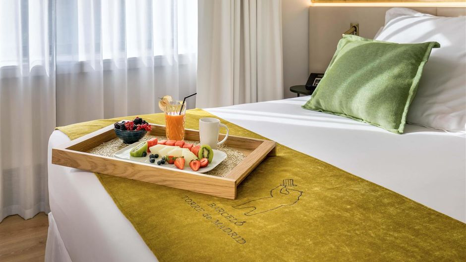 Barcelo Torre de Madrid Room